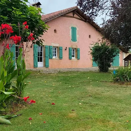 Holiday home Ferme Renovee Confort En Pleine Campagne